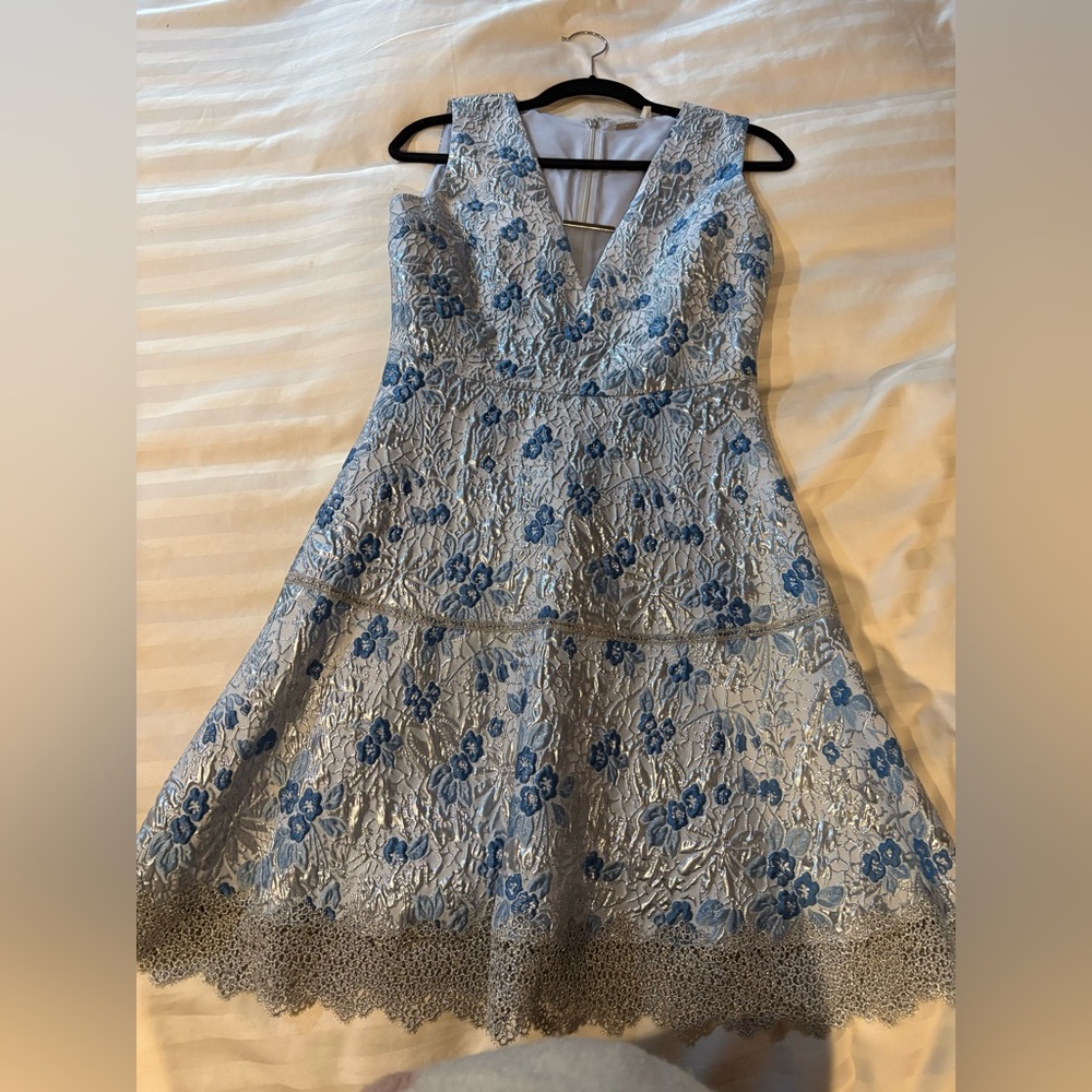 Elie Tahari Blue and Silver Floral Dress